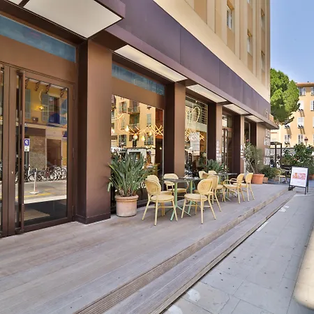 Du Pin Port Hotel 3*