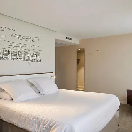 Hotel Du Pin Port